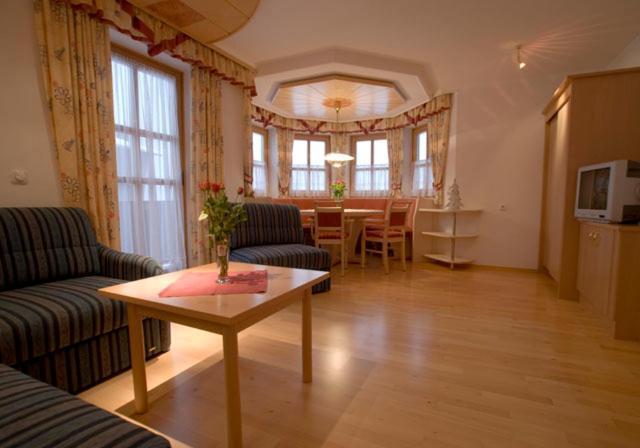 Ferienhaus Grubhof Saalbach-Hinterglemm Quarto foto